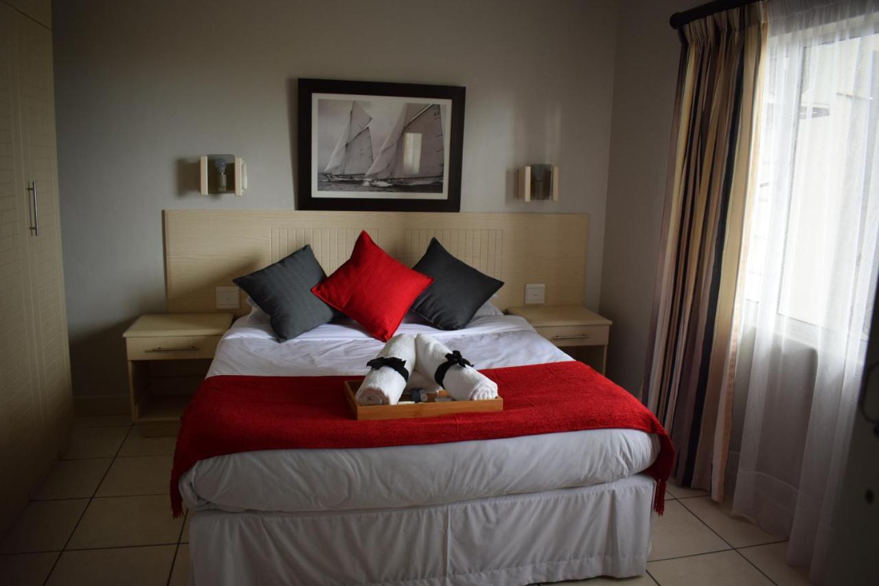 Sunrise Beach Resort Amanzimtoti Esterno foto