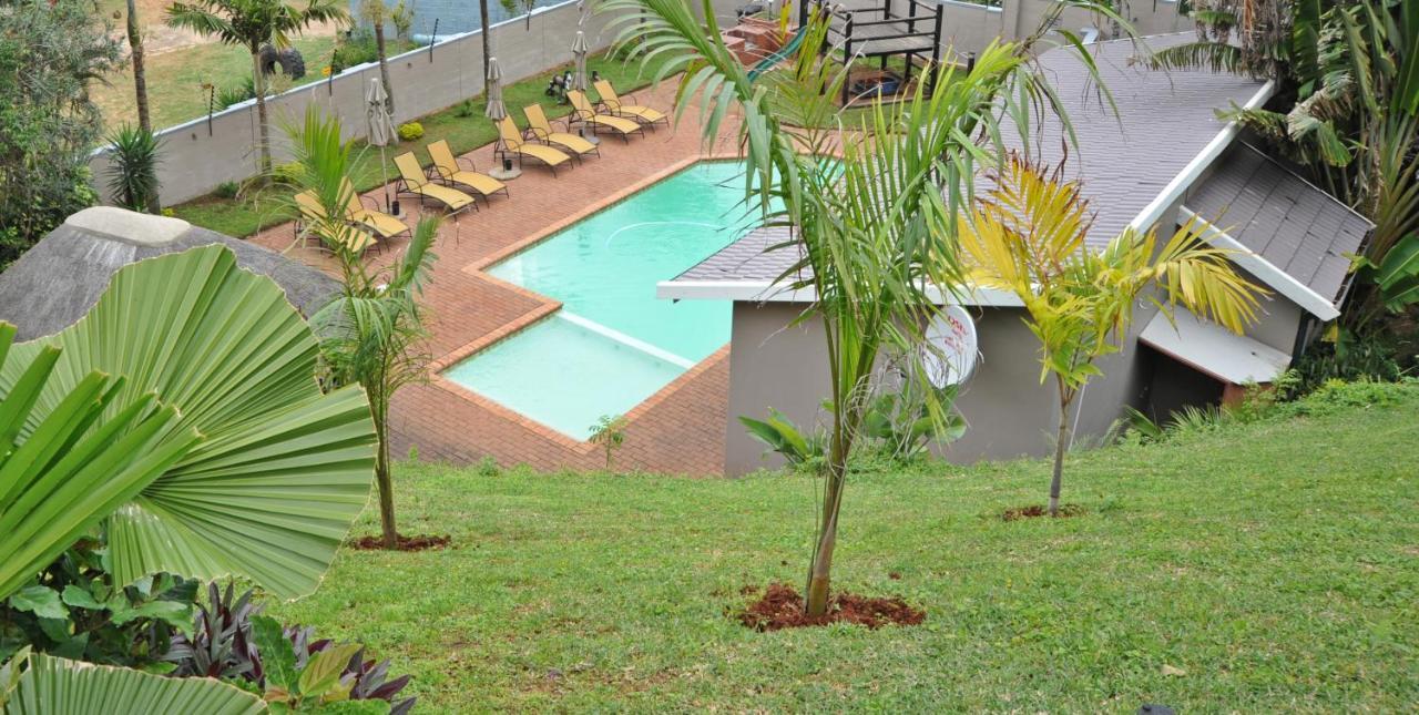 Sunrise Beach Resort Amanzimtoti Esterno foto