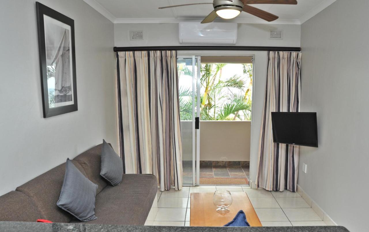 Sunrise Beach Resort Amanzimtoti Esterno foto