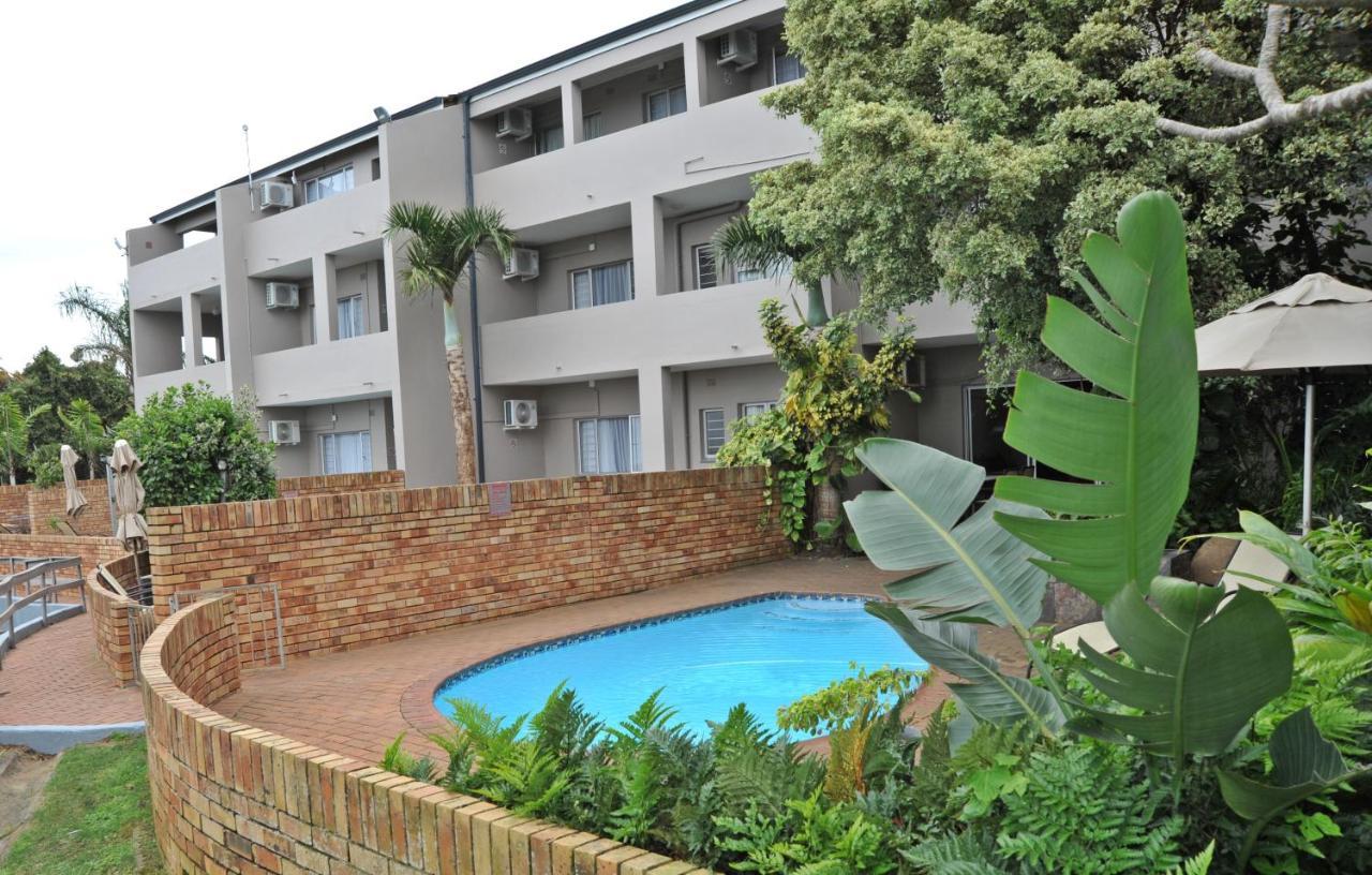 Sunrise Beach Resort Amanzimtoti Esterno foto